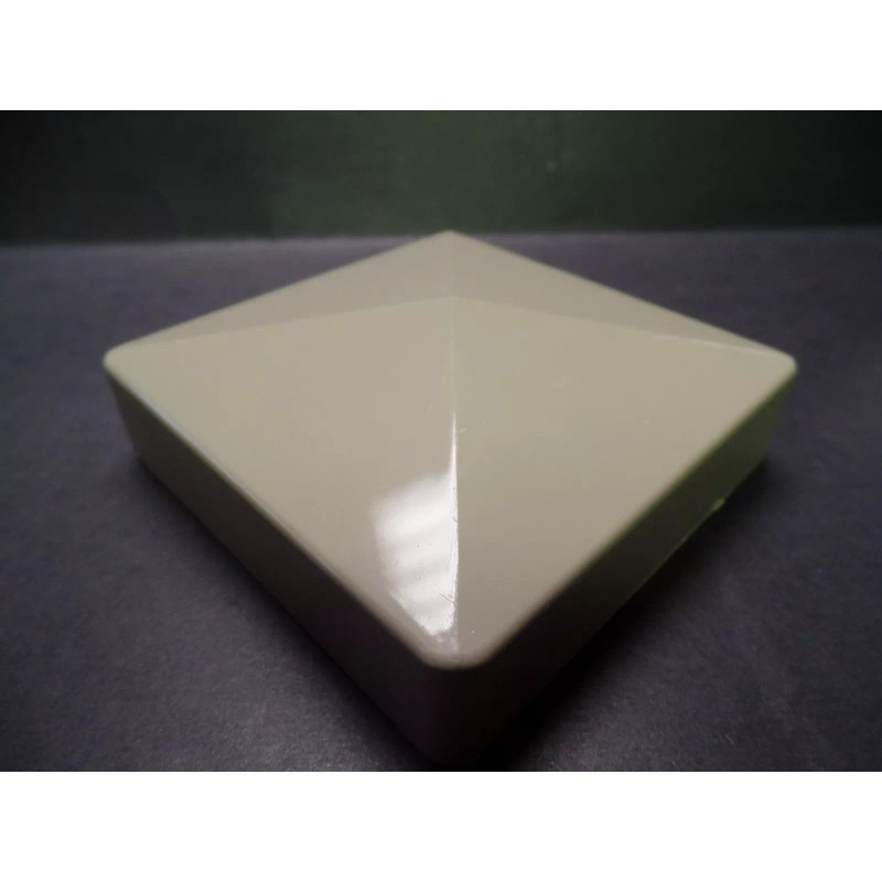 Waymark 4" x 4" External Flat Pyramid Vinyl Post Cap