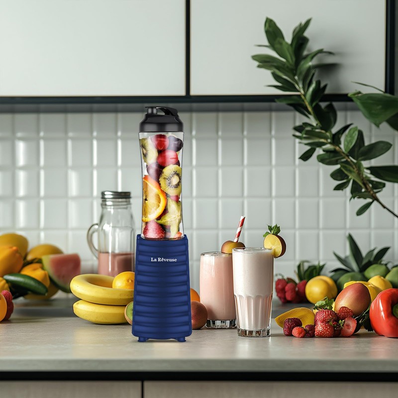 La Reveuse Smoothies Blender Personal Size 300 Watts with 18