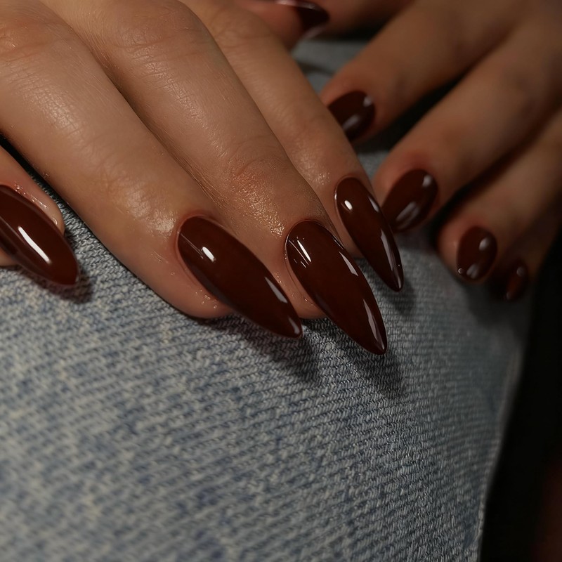 Uñas Postizas Marrones Con Forma De Almendra, Uñas Almendradas Medianas,