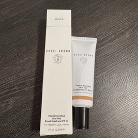 Bobbi Brown Vitamin Enriched Hydrating Skin Tint SPF 15 Medium 2 ~50ml