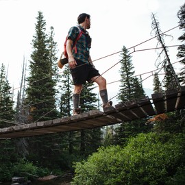 CloudLine Men’s and Women’s Merino Wool Graduated Compression Socks - Light Cushion, Moisture Wicking, Made in USA - Royal, Size Large, 1 Pair