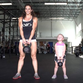 Valor Fitness Premium Kettlebell – Powder Coated Cast Iron for Durability – Enhanced Grip Strength – Weightlifting Core Training Home Gym Workout Equipment - 10 lb