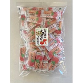 Izaki Shoten Pure Red Tomato Arare, 7.1 oz (200 g)