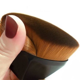 H+ Mall Soft Face Makeup Foundation Brush No. 55 Makeup Brush Powder Brush / 에이치플러스몰 부드러운 페이스 메이크업 파운데이션 브러쉬 55호 화장솔 화장브러쉬 파우더브러쉬