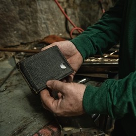 Carhartt Carhartt Mens' Leather Passcase Wallet, Brown, One Size