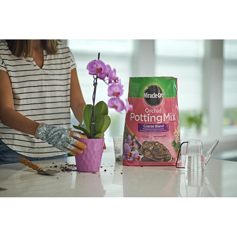 Miracle-Gro Orchid Potting Mix Coarse Blend, For Indoor or Outdoor