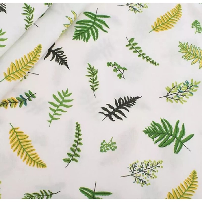 CraftsFabrics 8pcs 40cmx 50cm Green Floral Printed Fat Quarters Bundle