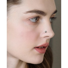 COCHARM G23 Titanium 20g Nose Stud Black Dog Paw Print Nose Stud L Shape Nose Piercing L Bend Black Cute Paw Nostril Nose Jewelry 20g Animal Paw Press Fit Nose Stud for Women Men