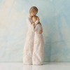 Willow Tree Vicino a Me Resina, Design di Susan Lordi,