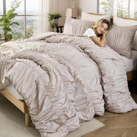 Bedbay Beige Ruched Comforter for Queen Size Bed,Breathable Cotton Boho Queen Comforter Set,Shabby Chic Ruffle Bedding Vintage Farmhouse Quilt Set,Soft Durable 3 Pcs Fluffy Bedroom Comforter