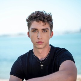 MOOGEEN Cross Necklace Silver Chains Christian Religious Stainless Steel Jewelry Fathers Day Birthday Christmas Gifts for Father Bonus Dad from Daughter Son with Message Card to My Bonus Dad