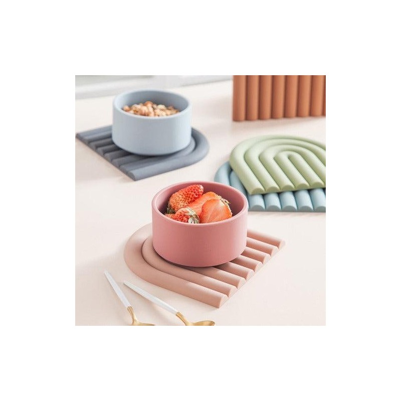 Rainbow Silicone Trivet - Color: Sienna