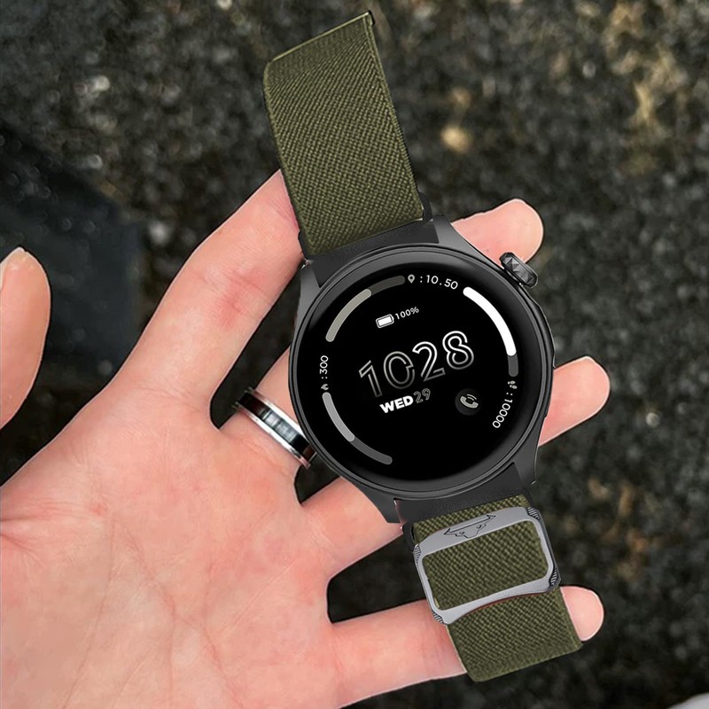 Compatible with Moto Watch 120 bands, 20mm, 22mm Quick Release