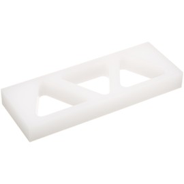 山県化学 おにぎり型 3ヶ取り大 できあがり三角おにぎりサイズ: 幅×高さ×厚さ(mm)83×75×30 材質:ポリエチレン 同じ大きさでたくさん作れる 業務用 BON101