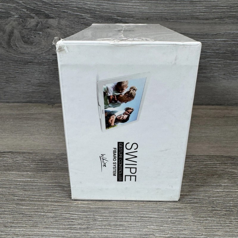 FIBARO Swipe FGGC-001 White Z-Wave Plus Gesture Controller - 908