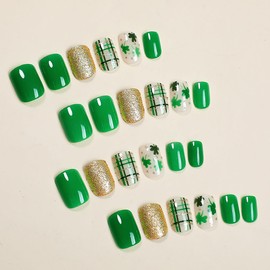 24Pcs St. Patrick's Day Press on Nails Short Square Fake Nails Green Shamrock Design Nude False Nails Cute Full Cover Glue on Nails Irish Stick on Nails Gold Glitter Artificial Nails for Women DIY