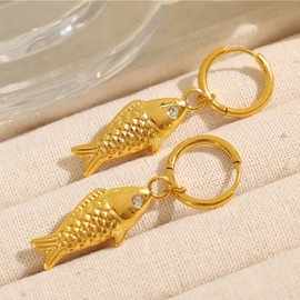 GREICHFAN 18k Gold Fish Hoop Earrings for Women Fish Huggie Earrings Small Summer Beach Fashion Jewelry