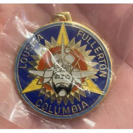 VTG UNITED STATES NASA Columbia STS-3 Space Mission Aircraft Key Ring CharmLOOK!