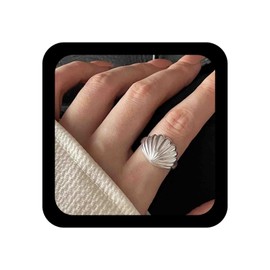 Iaceble Minimalist Silver Seashell Ring Adjustable Shell Open Ring Metal Shell Cuff Ring Sea Shell Finger Ring Beach Shell Statement Ring Jewelry for Women