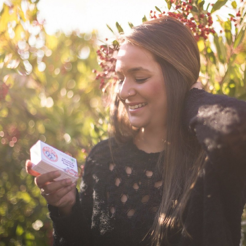 Makes 3 Organics - Organic Coriander Ginger Oatmeal Soap (4-Pack)