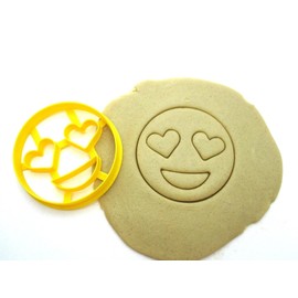 T3D Cookie Cutters Emojis Theme 4pcs Set Cookie Cutter, Face Winking Face Blowing a Kiss Face Heart Eyes Emoji Glasses Suitable for Cakes Biscuit and Fondant Cookie Mold for Homemade Treats