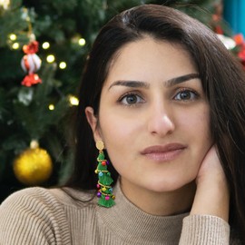 7 Pairs Christmas Earrings for Women Christmas Wreath Jingle Bells Earrings Christmas Tree Snowflakes Deer Dangle Earrings Holiday Jewelry for Women Gifts Red Bell Wreath