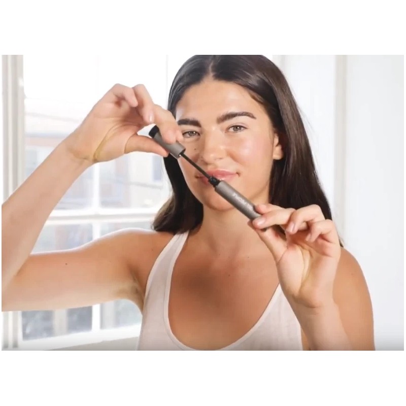 PRO X4 W3LL PEOPLE Cruelty-Free Expressionist Mascara Mini PRO BLACK