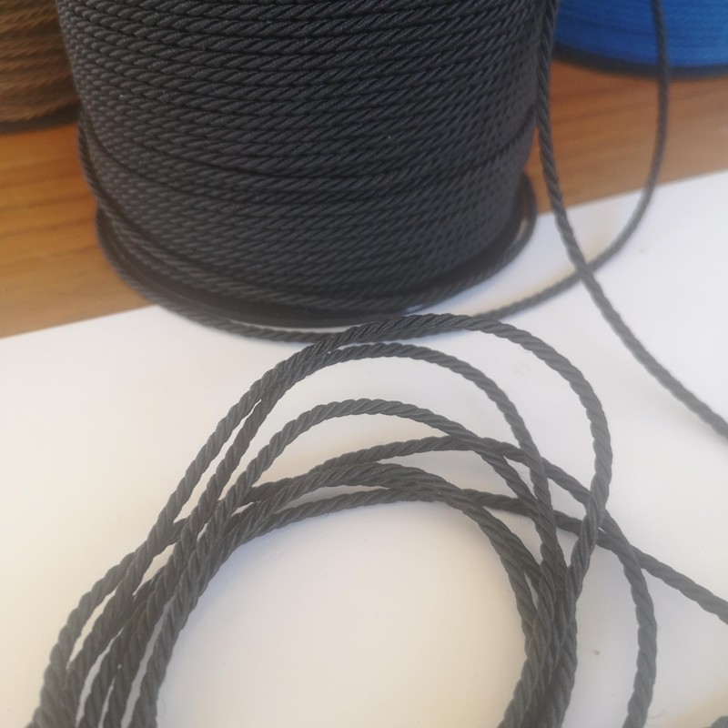 Roll 100 m, Diameter 2 mm, Braided Cord, Made in