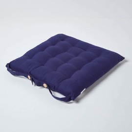 HOMESCAPES - Seat Pad - Navy Blue - 40 x 40 cm - Indoor - Garden - Dining - Chair Cushion with a Button Tie Handle to fix to Chair - 100% Cotton - Well Filled - Easy Care - Washable At Home