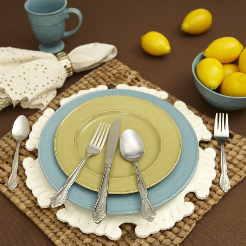 RiverRidge Rose Monogrammed Flatware Set 46 Piece Silverware - Q