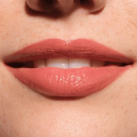 Catrice Melt & Plump Juicy Lip Plumper, No. 030, Brown, Moisturising, Volumising, Vegan, No Preservatives, No Parabens, No Microplastic Particles, Pack of 1 (1.8 g)