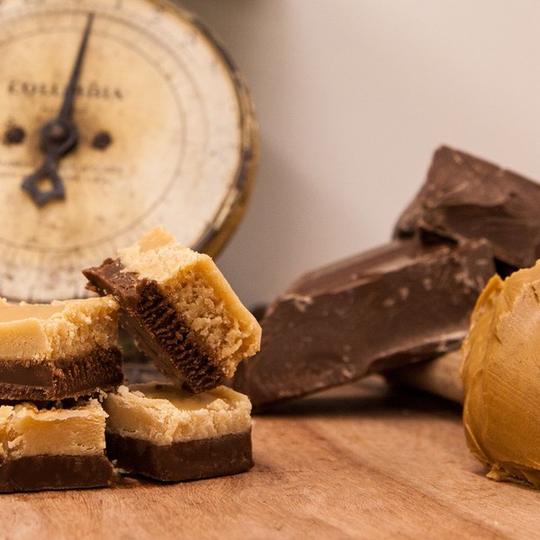 Hall's Chocolate Peanut Butter Layered Fudge, 1 Pound