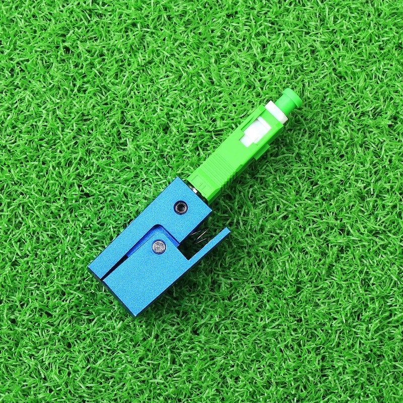 Fiber Optic Adapter FC/SC/LC APC Square Type Bare Fiber Adapter