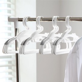 Rivens 40 non-slip hangers (white) / 리벤스 논슬립옷걸이40개 (화이트)