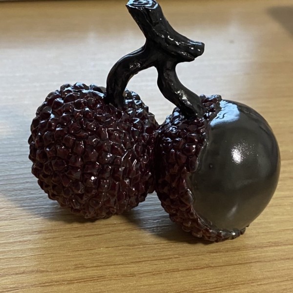 Chinese Tea Pet, Resin lychee Color-changing Tea Pet (2 Lychees)