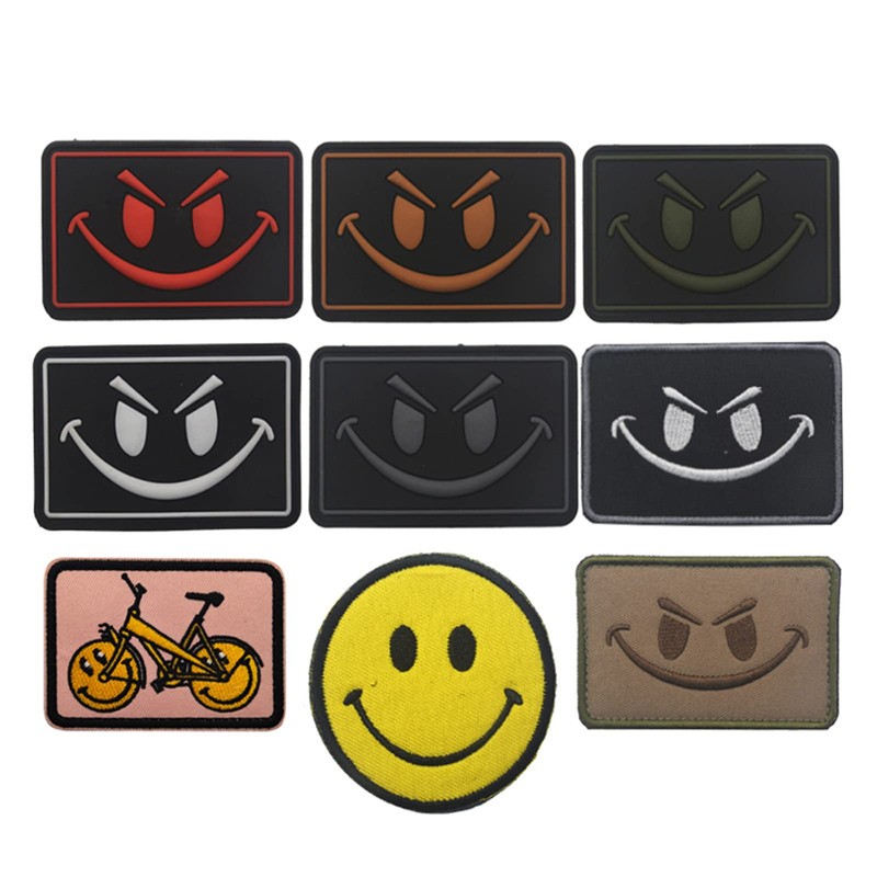 Trayosin PVC Velcro Patch Bad Smiley Smiling Face Morale Tactical