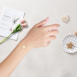 Locisne 18K Gold Plated Flower Zircon Link Lucky Clover Bracelet for Women Fashion Simple Five Leaf Bracelet Flower Braceletw Jewelry Gifts Trendy for Women Mom Friend Daughter