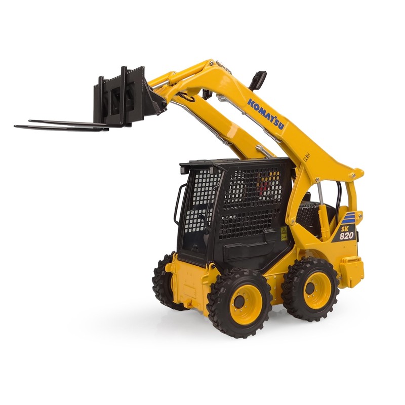 Universal Hobbies Komatsu SK820 Skid Steer Loader