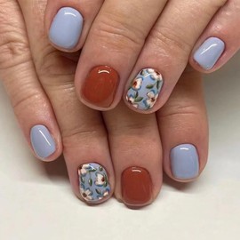 Blue Flower Press on Nails Short Square Fake Nails with Flowers Leaf Design Full Cover Floral False Nails Blue Orange Fall Winter Glue on Nails Acrylic Artificial Stick on Nails for Women Girls 24Pcs