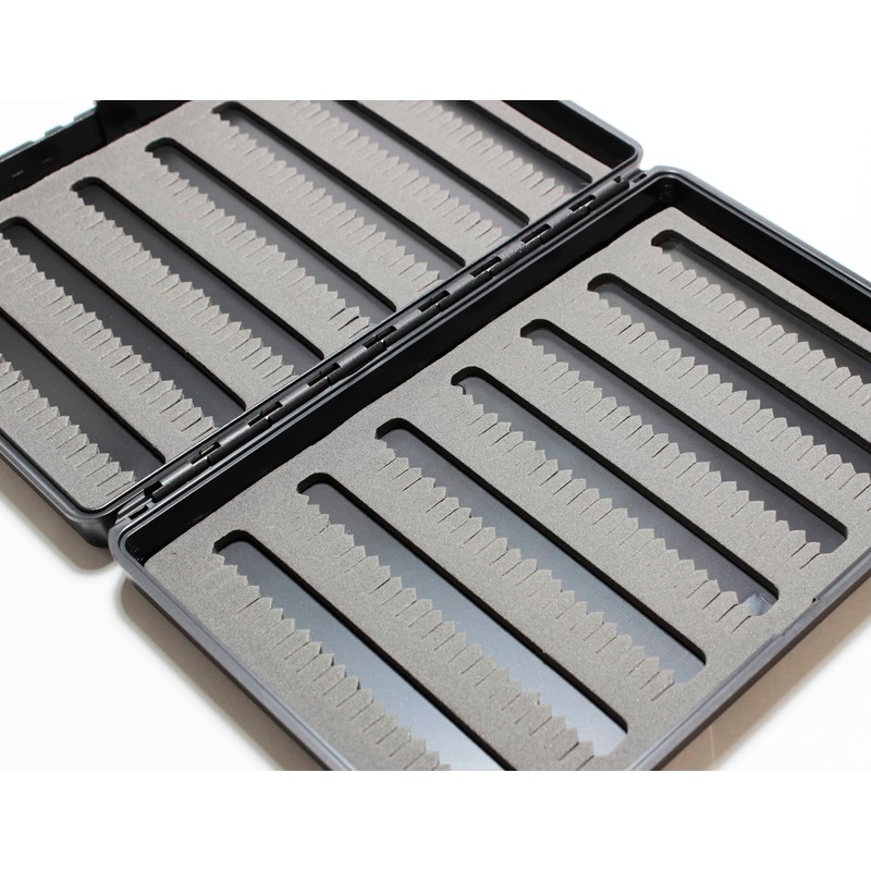 AXISCO Color Fly Box / FF/BK