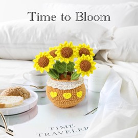 BUNTEY Crochet Flowers-Crochet Flower Bouquet Crochet Sunflower Crochet Plants and Gift Box Unique Hand Crafted Gift for Home and Office Desk Decor Perfect for Teachers Moms and Friends (Yellow)