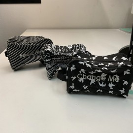 Easy Baby Organizer Pouches Tote Cubes Diaper, Bottle, Supplies and Changing Pad