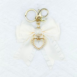 Large Bow Purse Charm Keychain for Backpack Car Keys Bowknot Keychains Purse Charms White Bows Key Chain for Handbags Pearl Heart Keychain for Handbag Purse Charms Keyrings