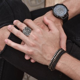 Cloyo Stainless Steel Men's Skull Ring Vintage Punk Gothic Jewellery for Men Biker Rings Silver Size 57 (18.1) - 67 (21.3), Stainless Steel