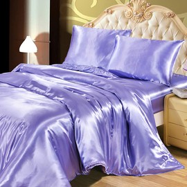 Omela Satin Bed Linen Set for Summer in 100% Glossy Satin Polyester, Smooth Duvet Cover with Zip and Pillowcase 80 x 80 cm, Single Colours, Purple, 135 x 200 + 80 x 80 cm