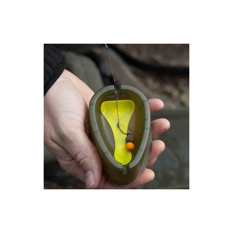 Avid Method Feeder Carp Mould