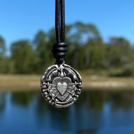 Gold Sacred Heart of Jesus Necklace - Seven Sorrows of Virgin Mary, Catholic Devotion, God's Love Pendant, Men Gifts, Passionate Faith, Small Charm, Christian Accessories, Men Gift to Wife (Silver)