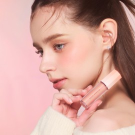 DEAR DAHLIA Petal Blur Cream Blush – Multi-Use, High-Pigment, Lightweight & Long-Lasting, Petal-Smooth Finish, Vegan & Cruelty-Free, for Sensitive Skin, 4g – JOY