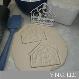 NATIVITY MANGER SCENE BABY JESUS MARY JOSEPH STAR COOKIE CUTTER MADE IN USA PR4495