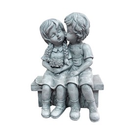 MERRYHAPY Kissing Boy Girl Resin Statue for Outdoor Garden Art Charming Lawn Decor Durable Resin Craft for Personalizing Spaces for Garden Lovers